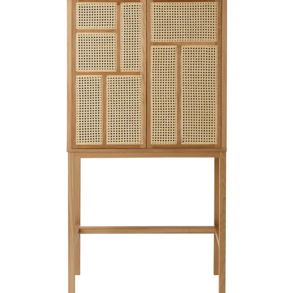 Design House Stockholm Kaapit & Vitriinit^Air vitriinikaappi, tammi, rottinki