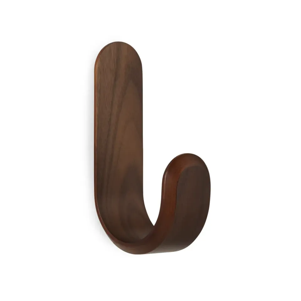 Normann Copenhagen Koukut & Vaateripustimet^Curve koukku, Saksanpähkinä
