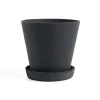 HAY Ruukut^Flowerpot with saucer -ruukku XXL Ø26 cm, Musta