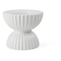 Lyngby Porcelæn Kynttilänjalat & Kyntteliköt^Lyngby Tura -pöytäkynttilänjalka Ø 11,5 cm, Valkoinen