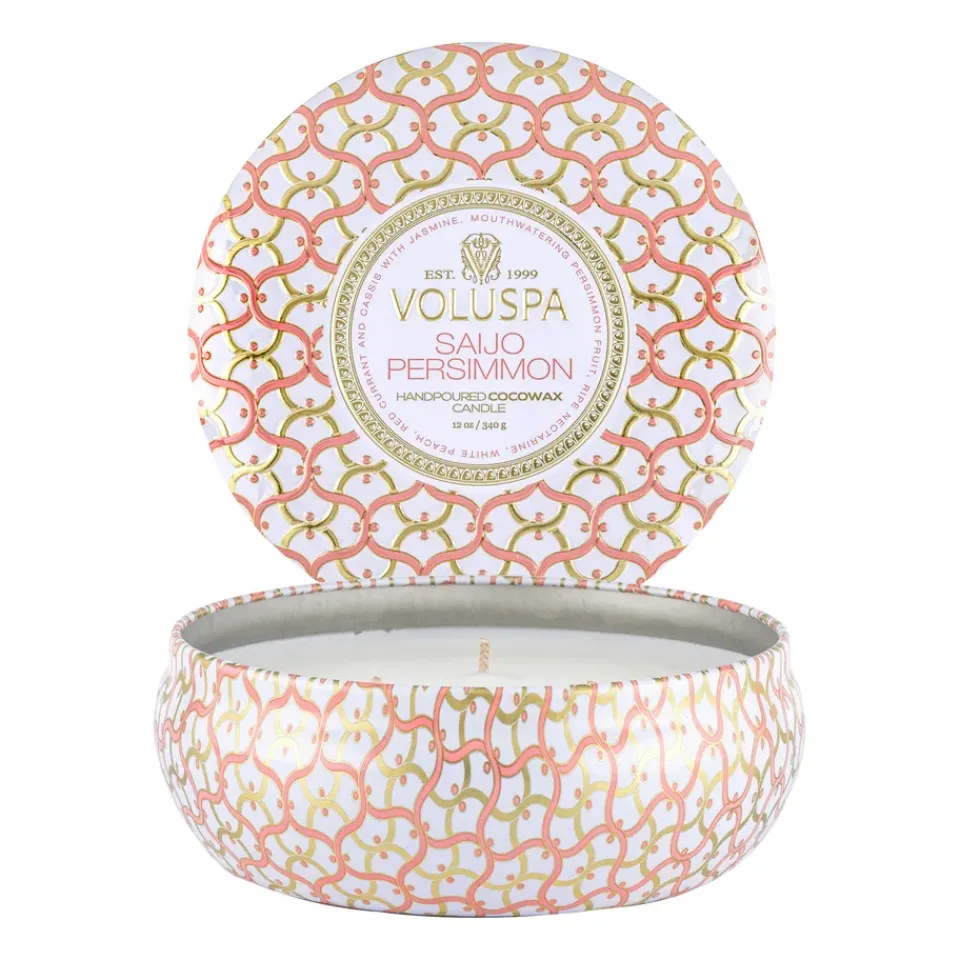 Voluspa Tuoksukynttilät & Tuoksutikut^Maison Blanc 3-wick Tin tuoksukynttilä 40 tuntia, Saijo Persimmon