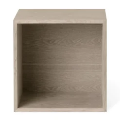 Muuto Hyllyt & Hyllyjärjestelmät^Stacked 2.0 hyllyjärjestelmä taustalevyllä, medium, tammi