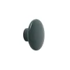 Muuto Koukut & Vaateripustimet|Lastenhuoneen Säilytys^The Dots -vaatekoukku dark green, Ø 6,5 cm
