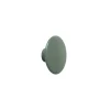 Muuto Koukut & Vaateripustimet|Lastenhuoneen Säilytys^The Dots vaatenaula dusty green (vihreä), Extra Small